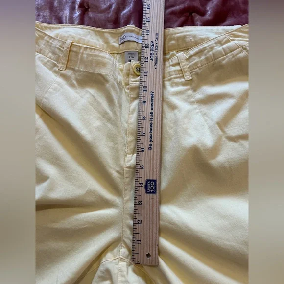 Size 18W CATO Light Yellow Slacks Pastel Plus Size Spring Easter - Picture 3 of 7